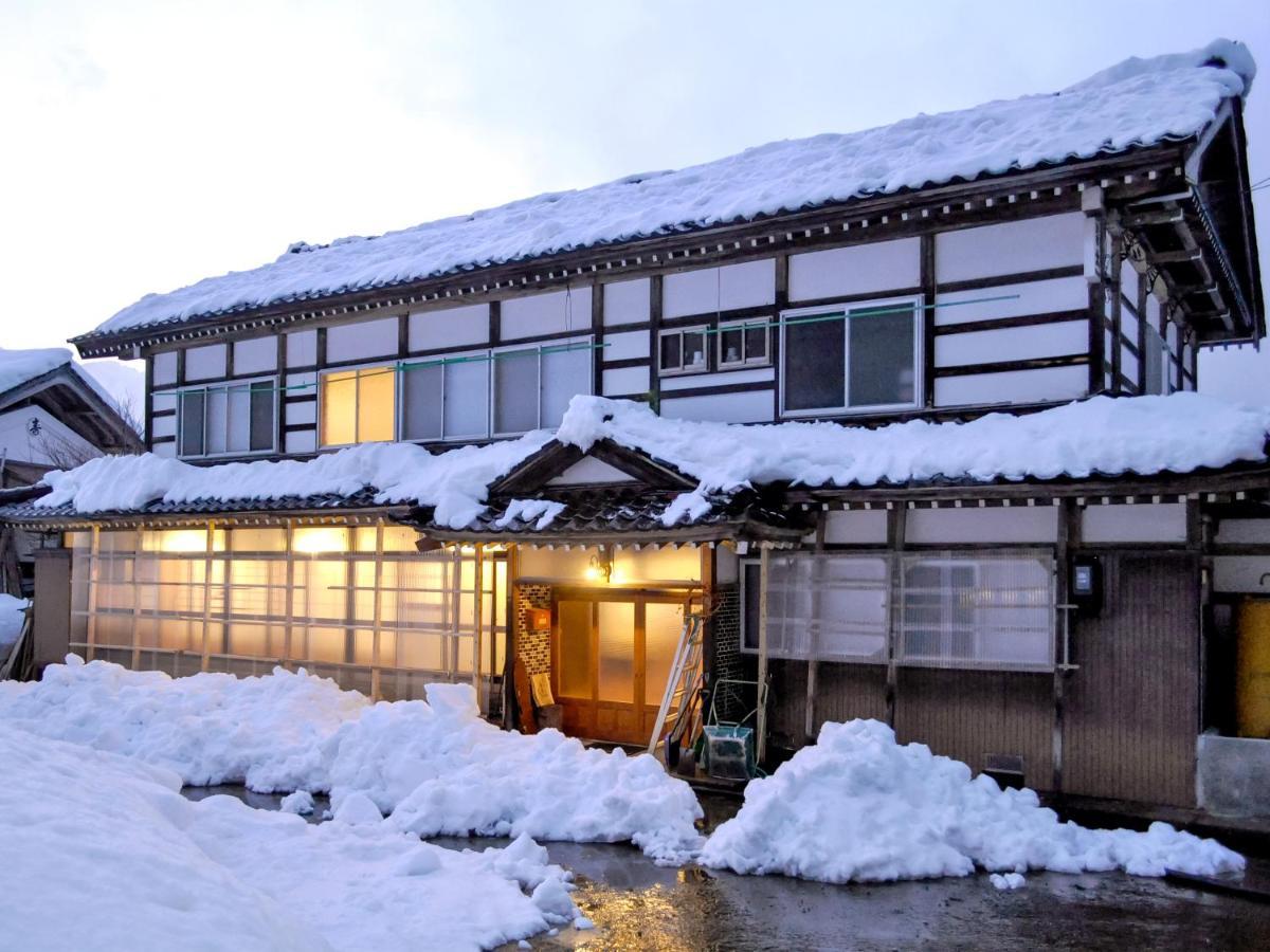 Guest House Takazuri-Kita Nanto Exterior photo